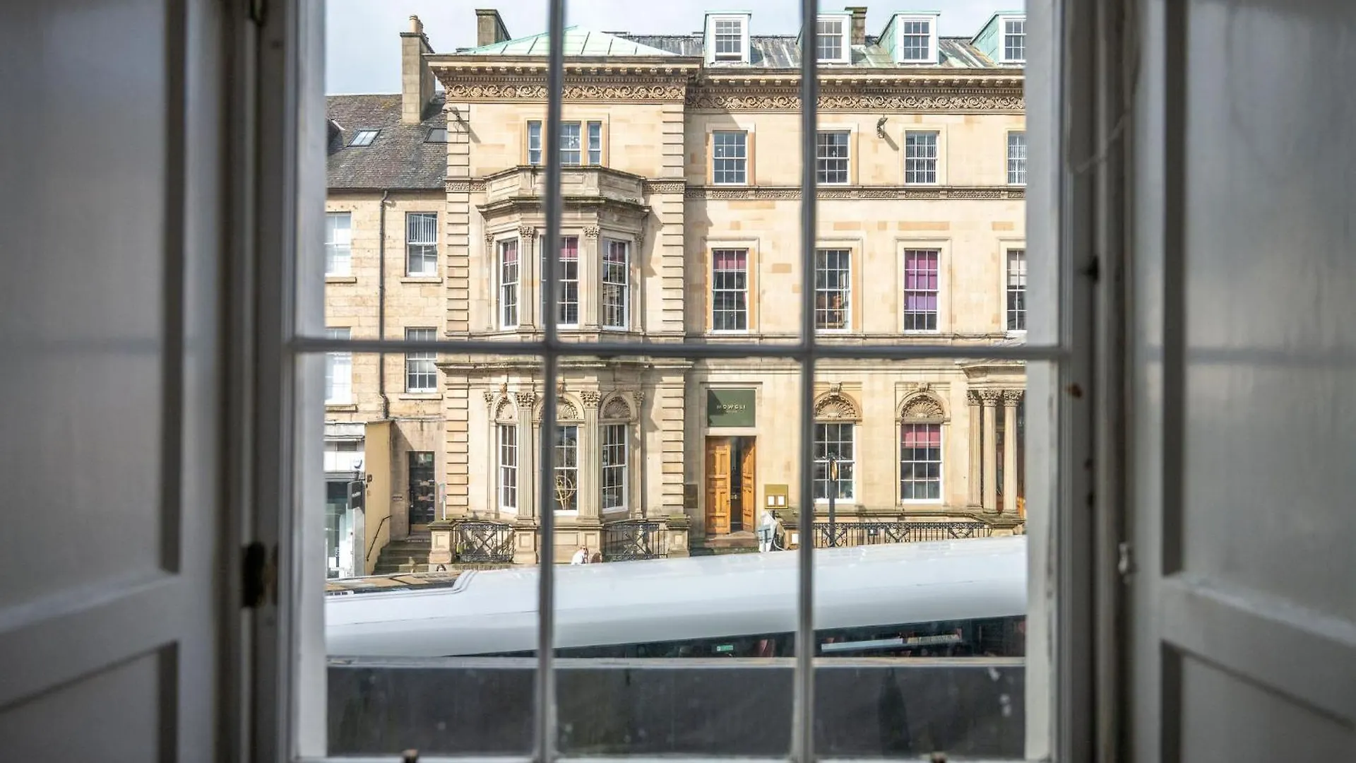 City Centre Apartment Edinburgh